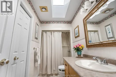 151 Balmoral Road Chatham ON N7L 4N4