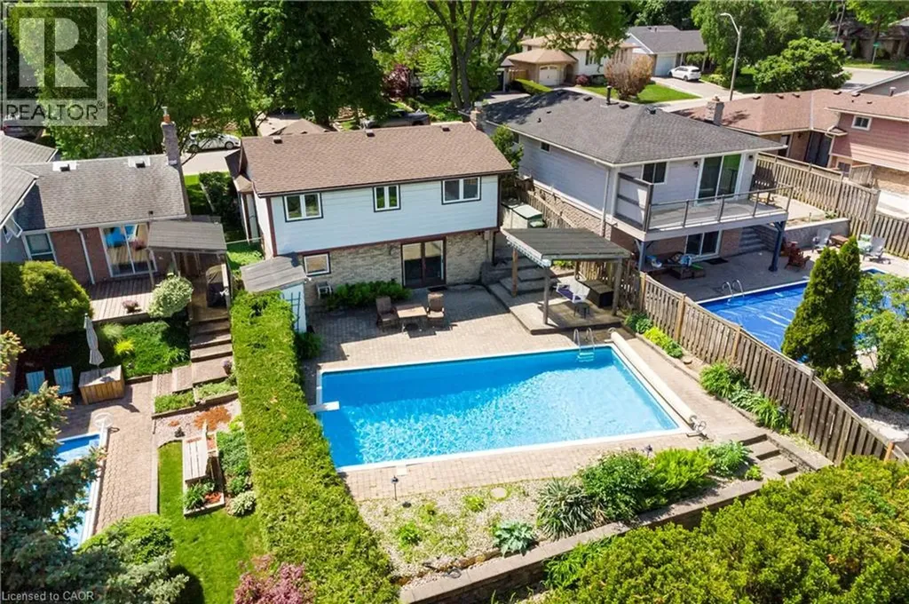 73 Appleford Road Hamilton ON L9C 6B5