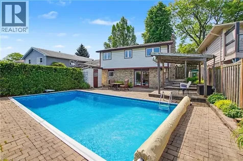 73 Appleford Road Hamilton ON L9C 6B5