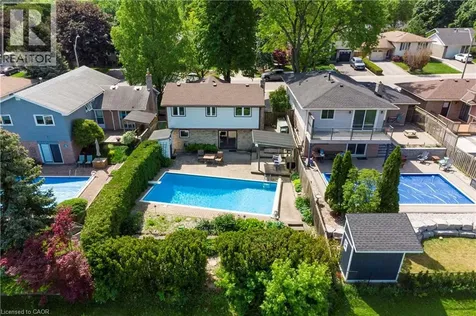 73 Appleford Road Hamilton ON L9C 6B5