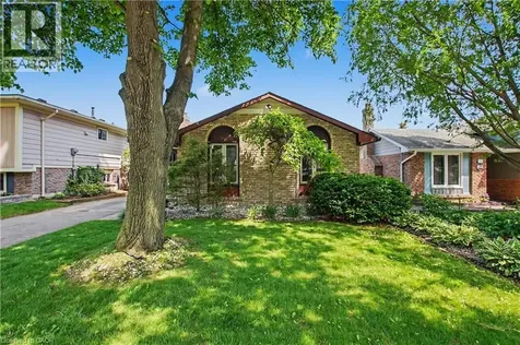 73 Appleford Road Hamilton ON L9C 6B5