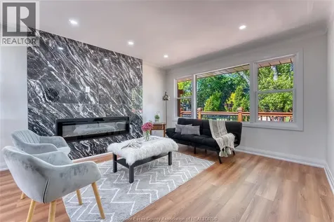 3310 Rankin Avenue Windsor ON N9E 3C1