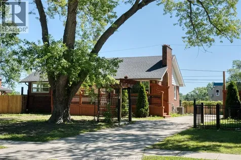 3310 Rankin Avenue Windsor ON N9E 3C1