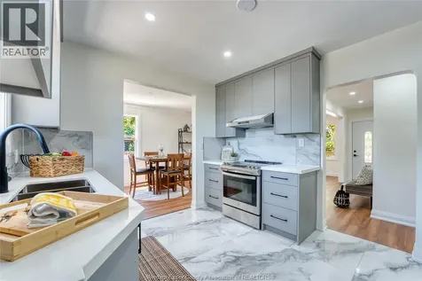 3310 Rankin Avenue Windsor ON N9E 3C1