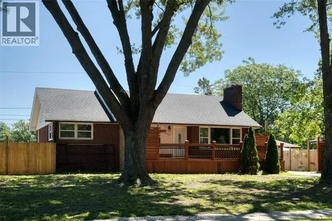 3310 Rankin Avenue Windsor ON N9E 3C1