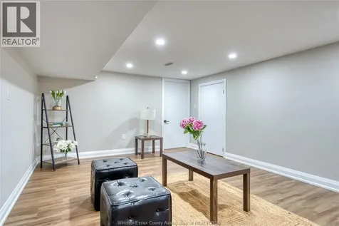 3310 Rankin Avenue Windsor ON N9E 3C1