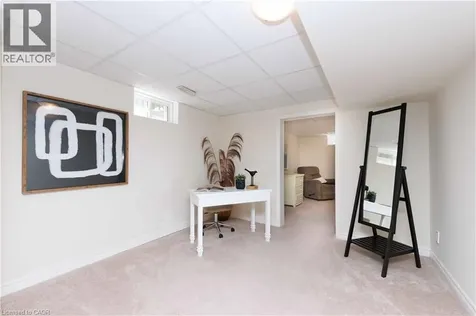 8 Cheval Drive Grimsby ON L3M 4P9