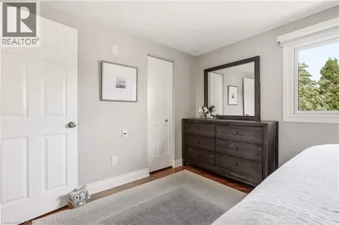 3054 Flanagan Court Burlington ON L7M 2L9