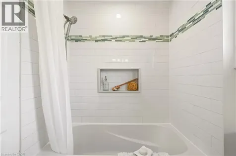 3054 Flanagan Court Burlington ON L7M 2L9