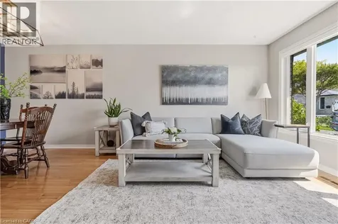 3054 Flanagan Court Burlington ON L7M 2L9