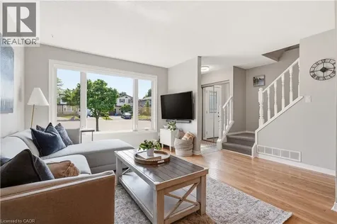3054 Flanagan Court Burlington ON L7M 2L9