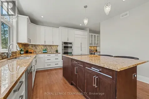 594 Overland Drive Ottawa ON K2S 0T1