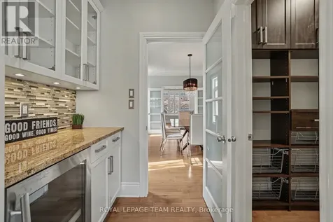 594 Overland Drive Ottawa ON K2S 0T1