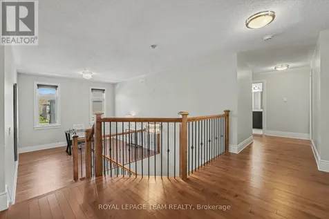594 Overland Drive Ottawa ON K2S 0T1