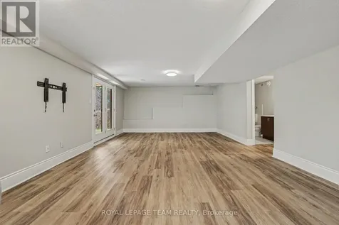 594 Overland Drive Ottawa ON K2S 0T1