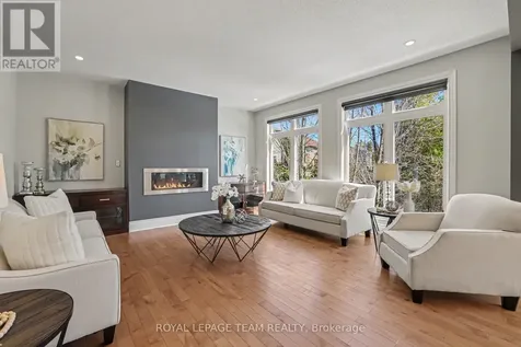 594 Overland Drive Ottawa ON K2S 0T1
