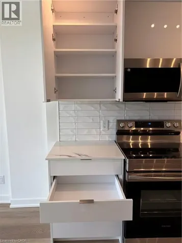 33 Erie Avenue Brantford ON N3S 2E7