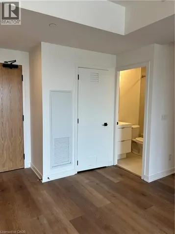 33 Erie Avenue Brantford ON N3S 2E7