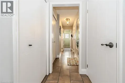 7 Alona Avenue Cambridge ON N3C 3Y5