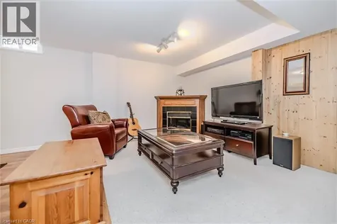 7 Alona Avenue Cambridge ON N3C 3Y5