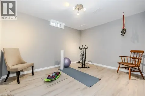 7 Alona Avenue Cambridge ON N3C 3Y5