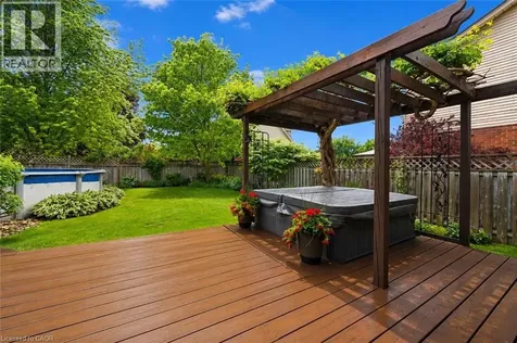 7 Alona Avenue Cambridge ON N3C 3Y5