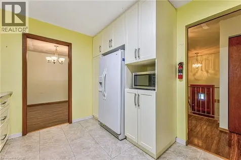 16 Dogwood Place Cambridge ON N3C 2Z4