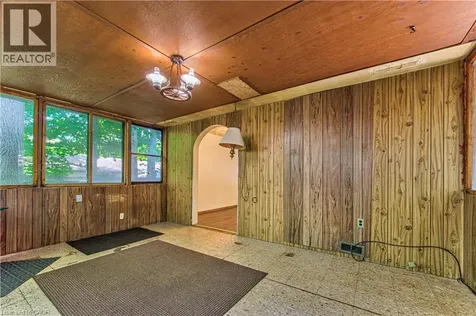 16 Dogwood Place Cambridge ON N3C 2Z4