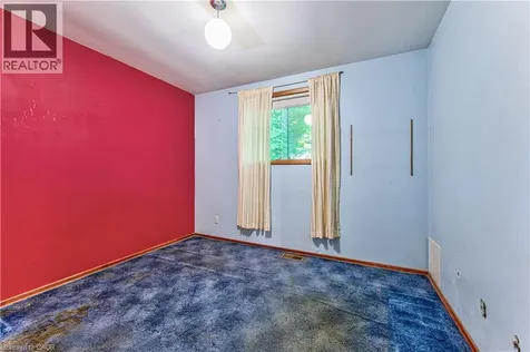 16 Dogwood Place Cambridge ON N3C 2Z4