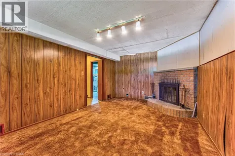 16 Dogwood Place Cambridge ON N3C 2Z4