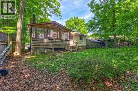 16 Dogwood Place Cambridge ON N3C 2Z4
