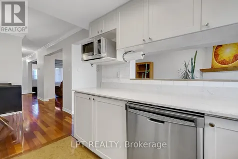 72 Westpointe Crescent Ottawa ON K2G 5Y9