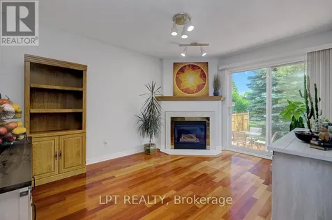 72 Westpointe Crescent Ottawa ON K2G 5Y9