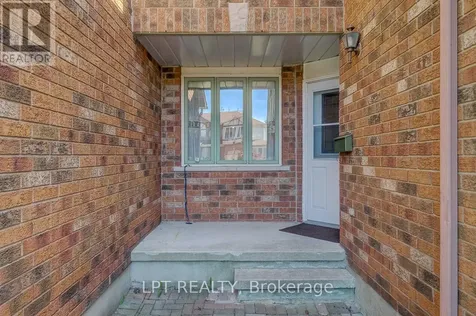 72 Westpointe Crescent Ottawa ON K2G 5Y9