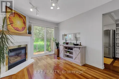 72 Westpointe Crescent Ottawa ON K2G 5Y9