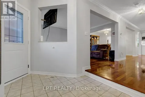 72 Westpointe Crescent Ottawa ON K2G 5Y9