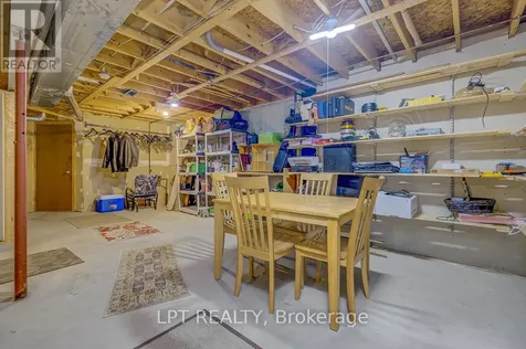 72 Westpointe Crescent Ottawa ON K2G 5Y9