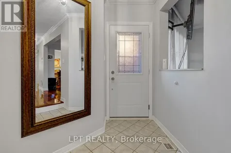 72 Westpointe Crescent Ottawa ON K2G 5Y9