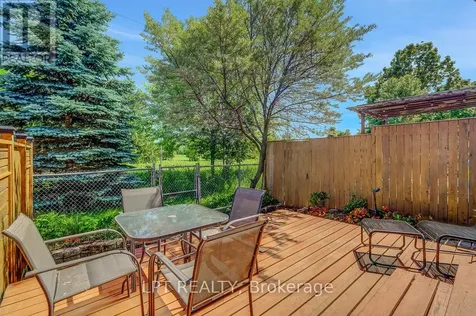 72 Westpointe Crescent Ottawa ON K2G 5Y9