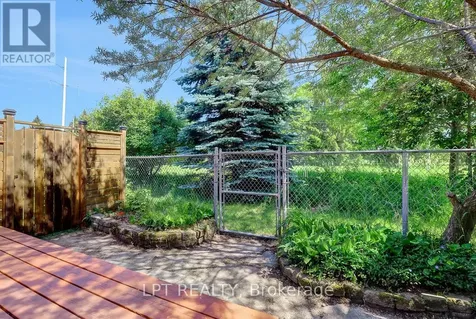 72 Westpointe Crescent Ottawa ON K2G 5Y9