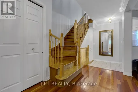 72 Westpointe Crescent Ottawa ON K2G 5Y9
