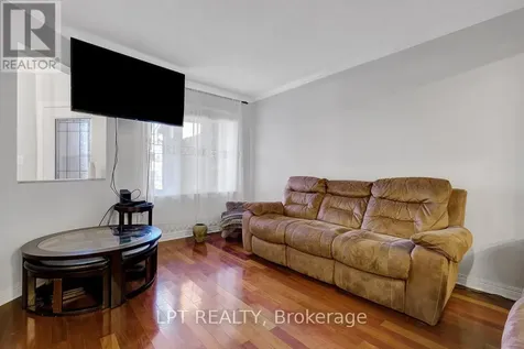 72 Westpointe Crescent Ottawa ON K2G 5Y9