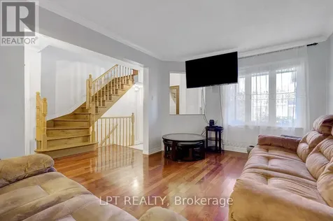 72 Westpointe Crescent Ottawa ON K2G 5Y9