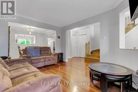 72 Westpointe Crescent Ottawa ON K2G 5Y9