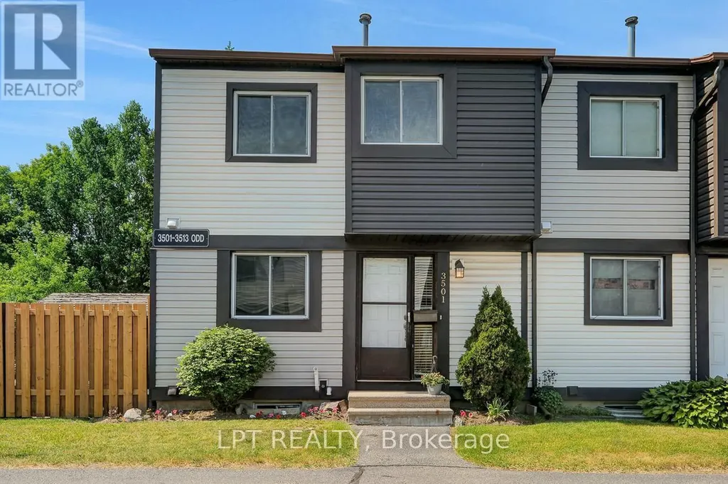 3501 Aladdin Lane Ottawa ON K1T 1E1
