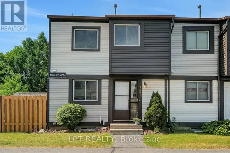 3501 Aladdin Lane Ottawa ON K1T 1E1