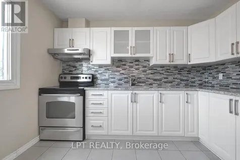 3501 Aladdin Lane Ottawa ON K1T 1E1