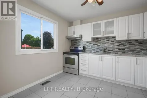 3501 Aladdin Lane Ottawa ON K1T 1E1
