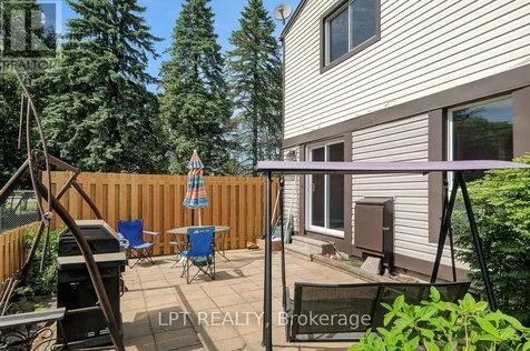 3501 Aladdin Lane Ottawa ON K1T 1E1