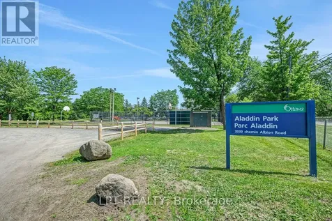 3501 Aladdin Lane Ottawa ON K1T 1E1